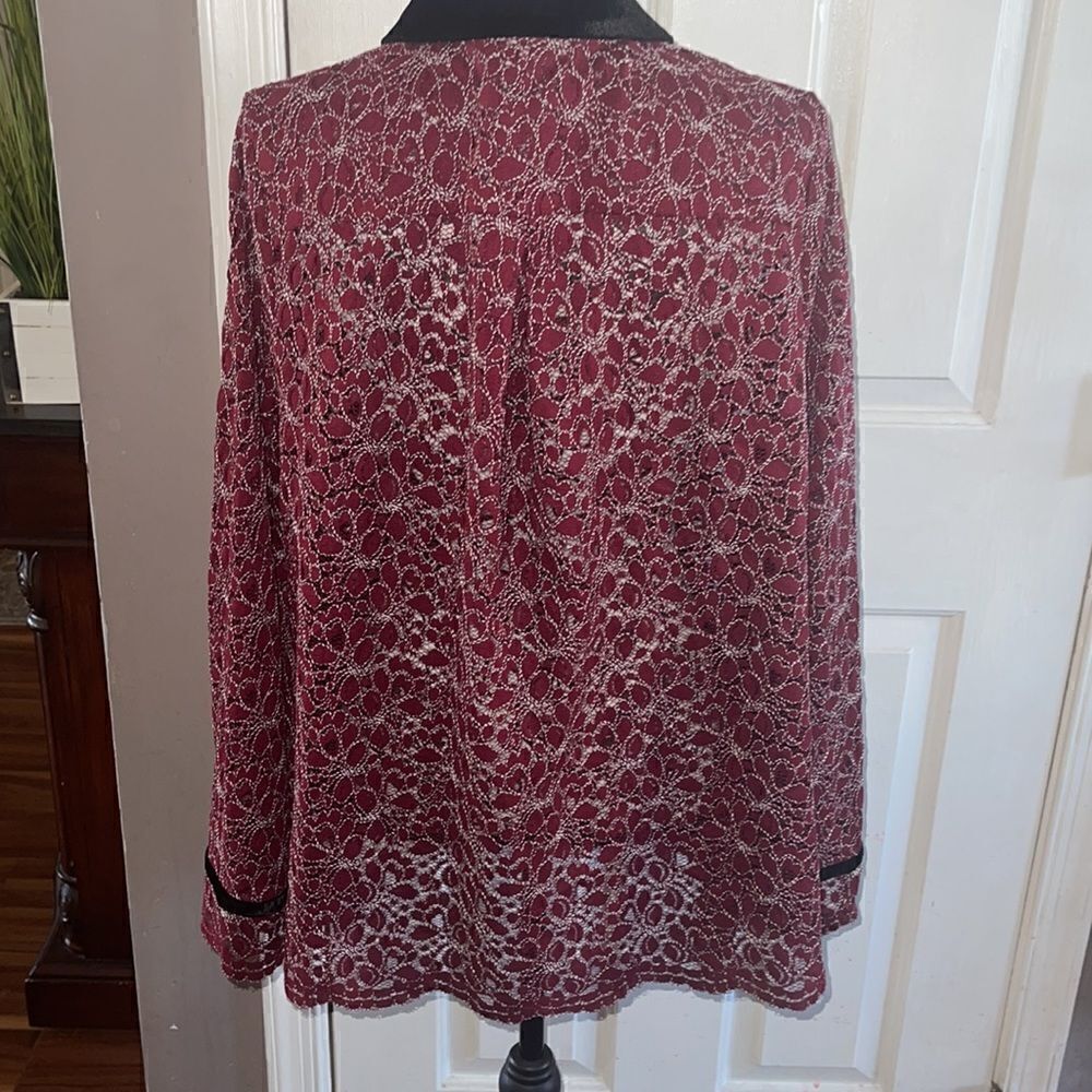 Logo lace with velvet collar open front jacket - Picture 6 of 7